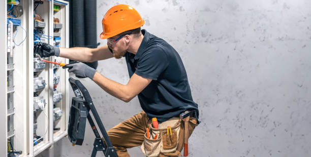 Best Local Electrician Companies  in Eatonton, GA